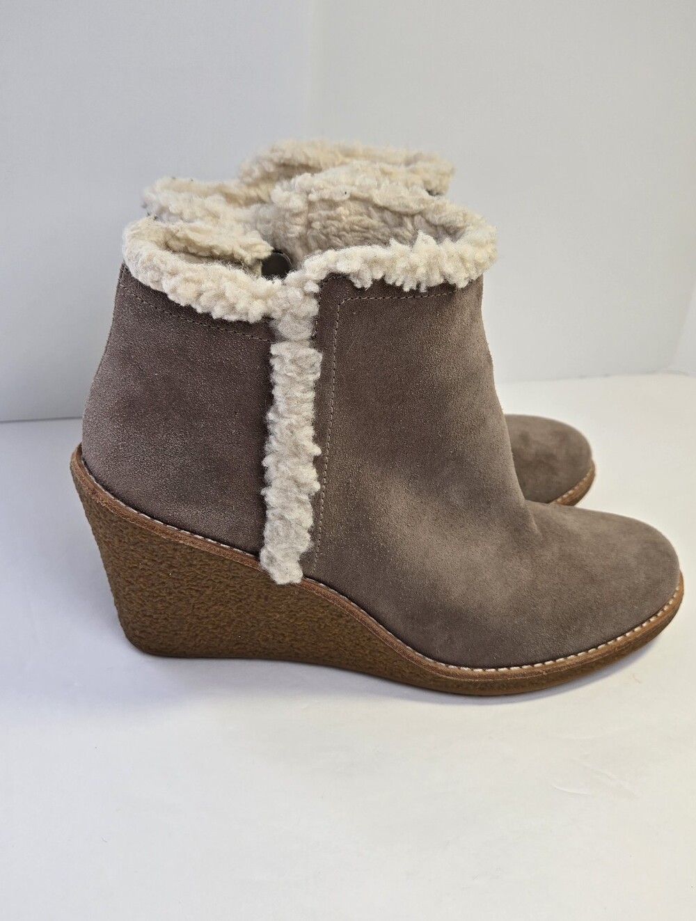 Cole‎ Haan brown suede ankle boots wedge heel size 10 Shearling lined